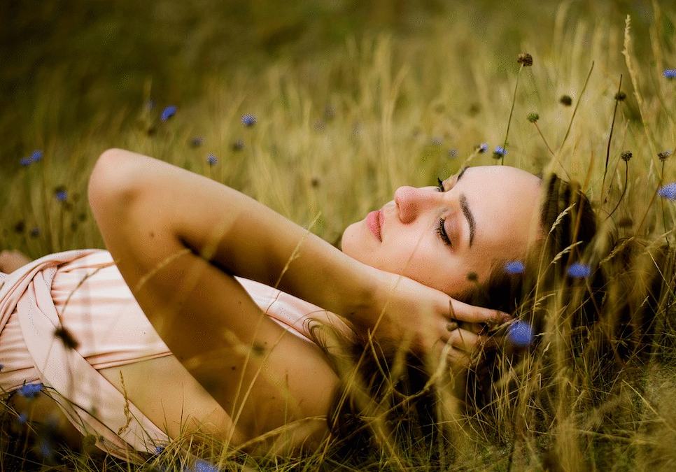 Why You’re Not Always Happy in Summer — And How to Cope